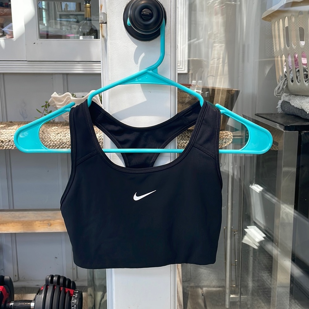 Black Nike sports bra longline